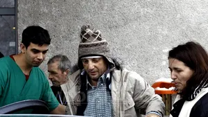 De ce s-a aruncat Adrian Sobaru de la balconul Parlamentului? Vezi aici cum îşi explică gestul