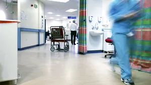 O tânără de 20 de ani a murit la scurt timp după ce a născut prin cezariană în Iaşi. Anchetă internă la spital 