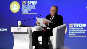 Putin răspunde la acuzaţiile din SUA şi Europa: UE ar putea pierde peste 400 de miliarde de dolari din cauza sancţiunilor