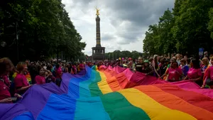 Zeci de mii de oameni au participat la parada Pride de la Berlin