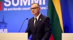 Președintele Poloniei în funcție cere Ucrainei să rămână calmă, în timp ce succesorul său preia conducerea