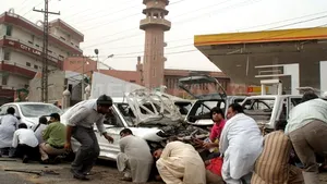 Talibanii revendică atentatul din oraşul pakistanez Lahore, soldat cu 25 de morţi şi zeci de răniţi