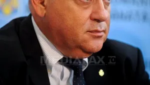 Viceprimarul Capitalei Victor Iovici a părăsit PRM şi s-a înscris în UNPR