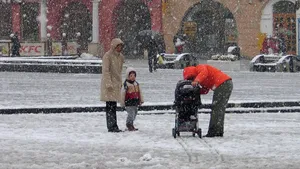 Avertizări meteo: Cod galben de viscol la munte şi vânt puternic în sud-estul ţării