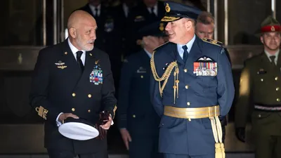 EXTERNE Șeful armatei din Noua Zeelandă demisionează din cauza unei „relații necorespunzătoare”