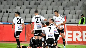 Universitatea Cluj dă o mână de ajutor rivalei CFR cu o remontada în Giuleşti