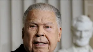 Primul senator de culoare ales în SUA a decedat la vârsta de 95 de ani