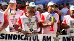 Paramedics protest income cuts at Health Ministry