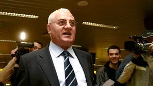 Mitică Dragomir va vorbi despre copilărie, fotbal şi jocuri, duminică, la Divertis