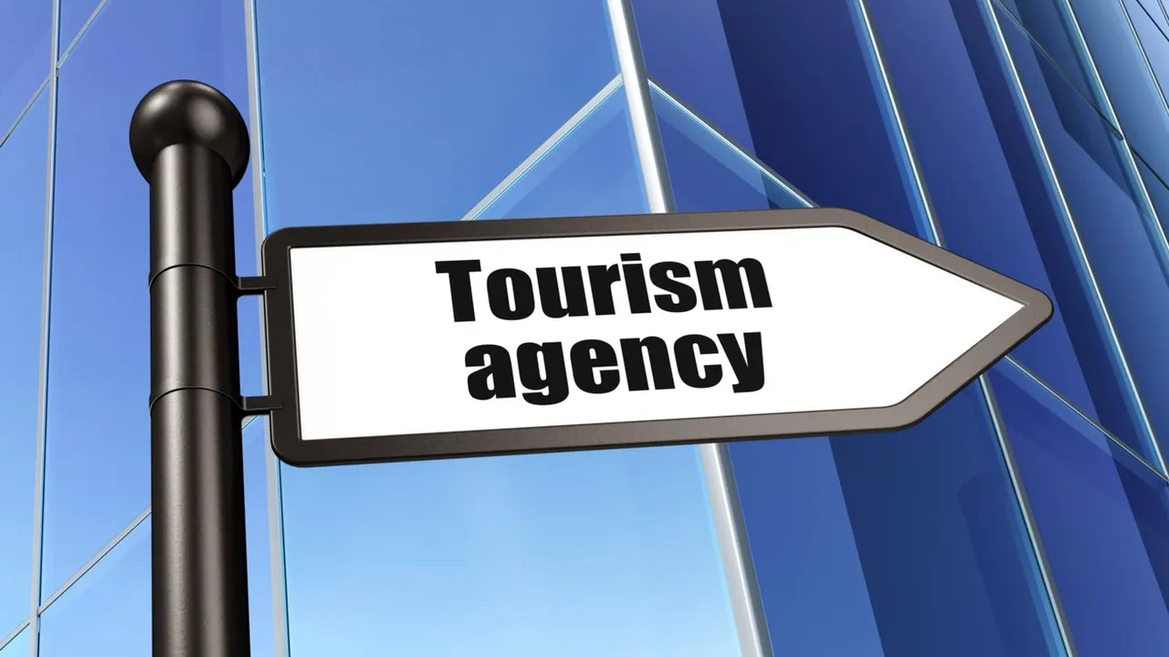 Plan de criză: 70 de specialişti din turism lucrează la un plan pentru salvarea acestui sector