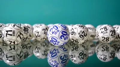 SOCIAL Duminică se trag numerele la Joker cu un report de 11,40 milioane de euro