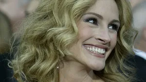 Julia Roberts este cel mai frumos om din lume - GALERIE FOTO