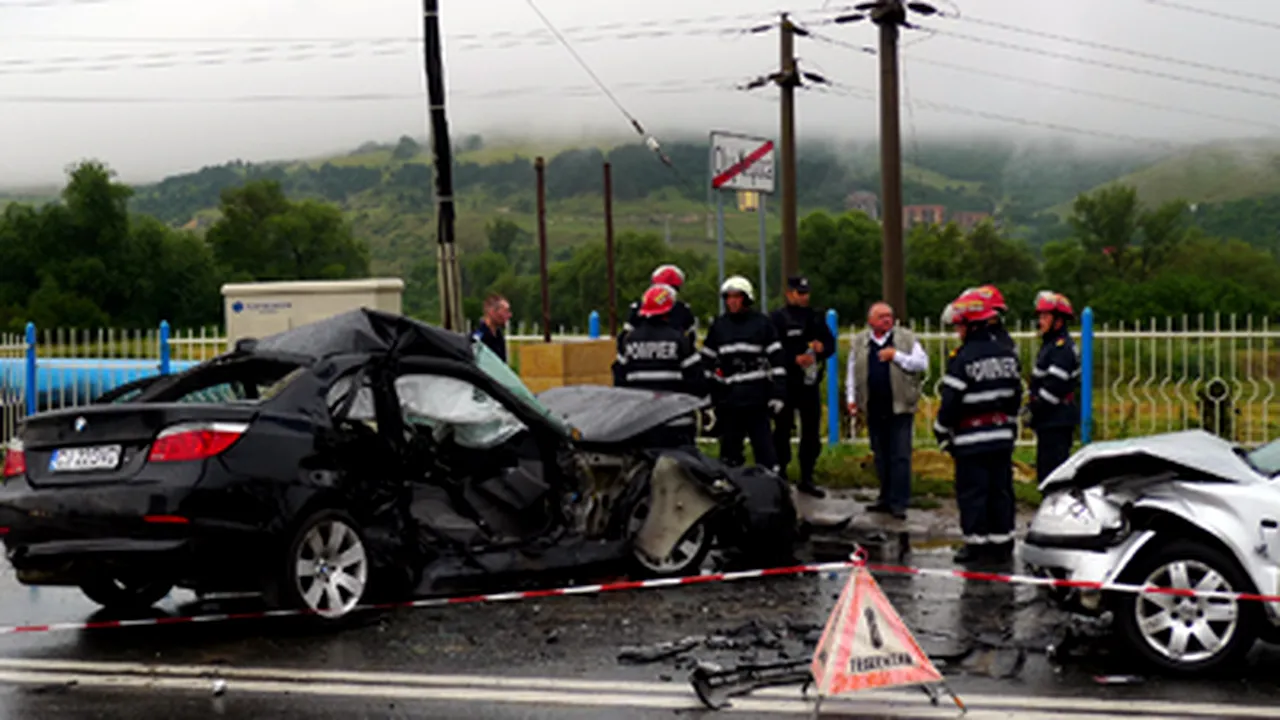 Numărul morţilor pe şosele a scăzut cu aproape 15% faţă de 2008