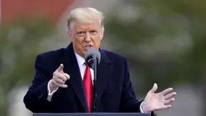 Donald Trump desconsideră măsurile draconice luate de Europa pentru a contracara coronavirusul