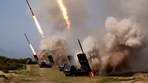 Ucraina a lansat cel mai mare atac de până acum în Rusia, susţine Kievul