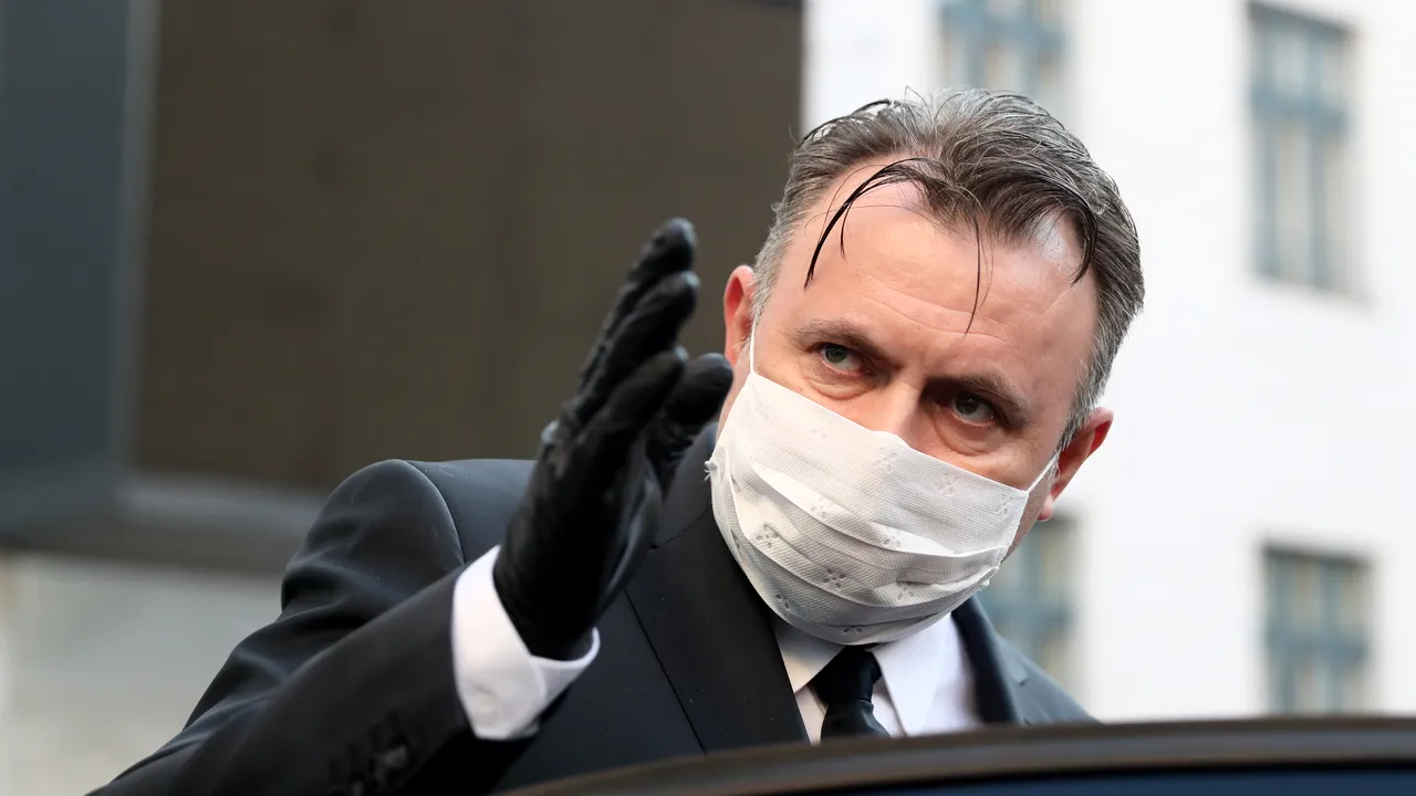 Tătaru compară România cu „o casă unde s-a făcut curat şi mai intră cineva încălţat”: Vârful depinde de afluxul din afară