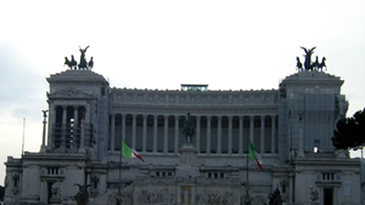 Romanian Sets Himself Ablaze In Rome Protesting Against Red Tape