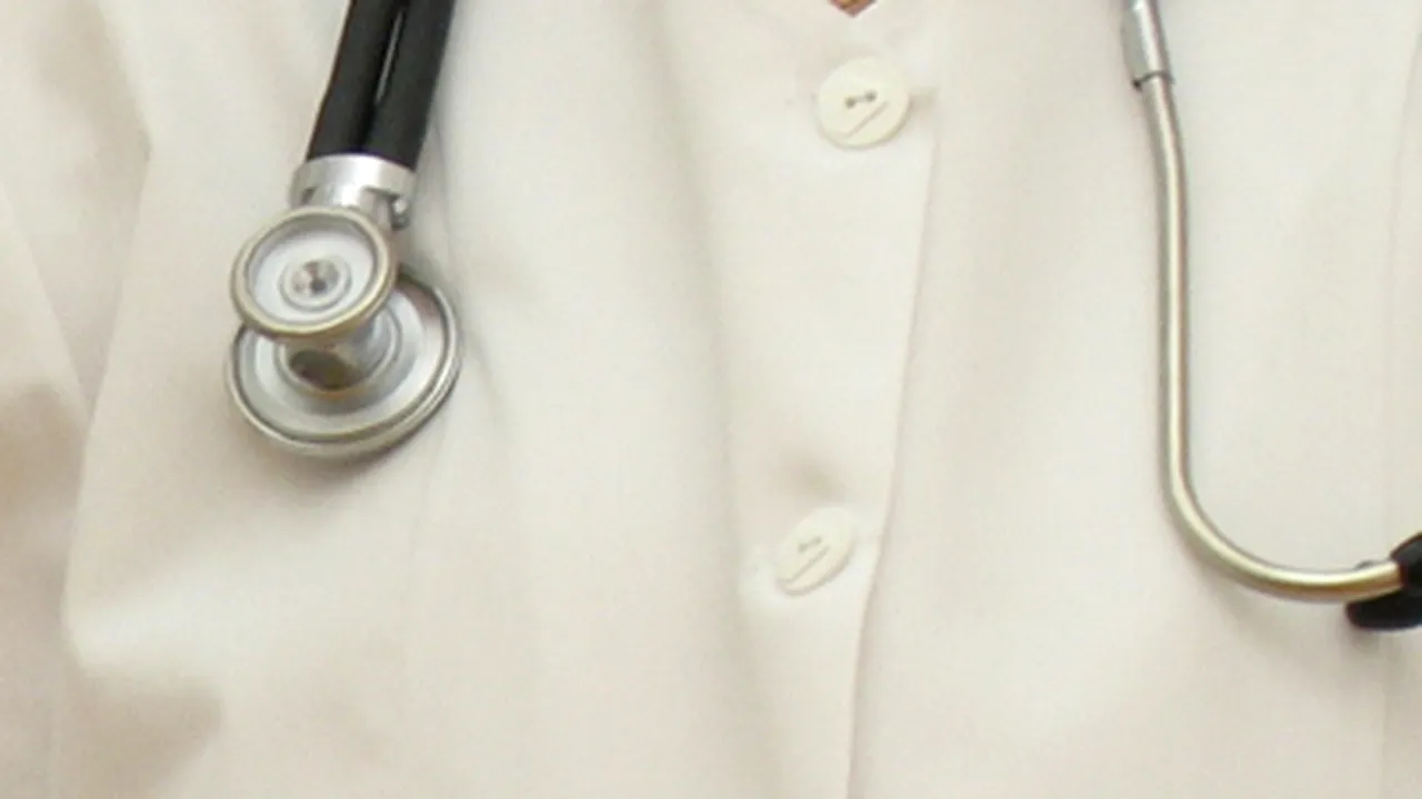 Patru doctori din Craiova, detaşaţi la Slatina