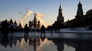 O activistă americană, arestată în Moscova pentru că a scos un viţel la plimbare prin Piaţa Roşie. Ce sancţiune a primit