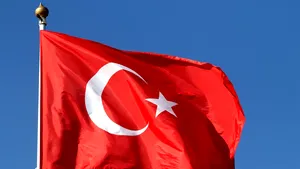 Turcia sprijină noul guvern al Siriei printr-un avertisment regional și un acord de apărare