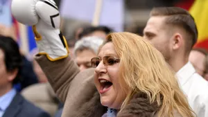 CCR discută luni contestația Dianei Șoșoacă la decizia BEC de a-i respinge candidatura