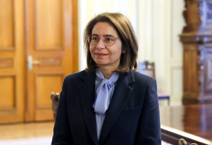 INTERVIU EXCLUSIV VIDEO | Ambasadoarea Greciei la București: Nu stăm tot timpul cu paharul de șampanie în mână