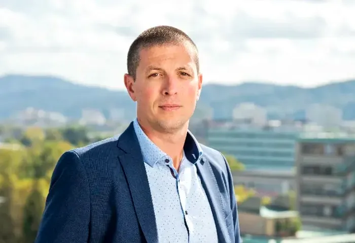 ECONOMIC Scandal de corupție într-un proiect energetic major al României: directorul GEN-I Sonce, arestat preventiv