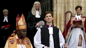 Biserica Anglicană a întronizat prima femeie episcop