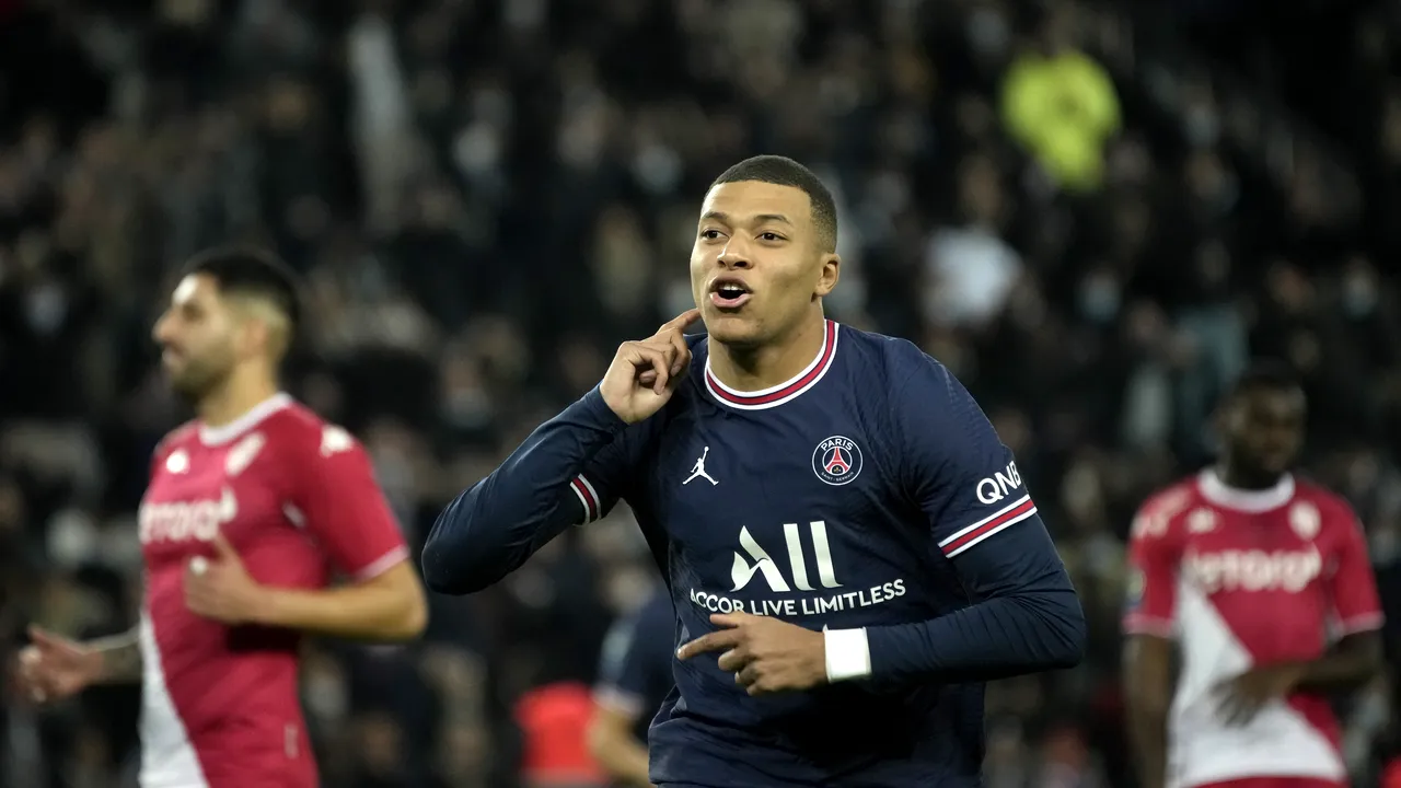 Mbappe a decis. Atacantul francez îşi prelungeşte contractul cu PSG deşi era aproape să semneze cu Real Madrid