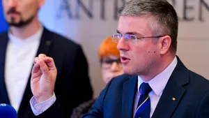 Irineu Darău rupe tăcerea despre băieții deștepți din energie | „Se vede că deconectarea de la putere a pesediștilor îi bagă-n fibrilații”