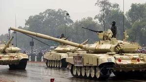 Cel mai mare cumpărător de arme ruseşti se reorientează spre SUA, Franţa, Marea Britanie sau state din Europa de Est