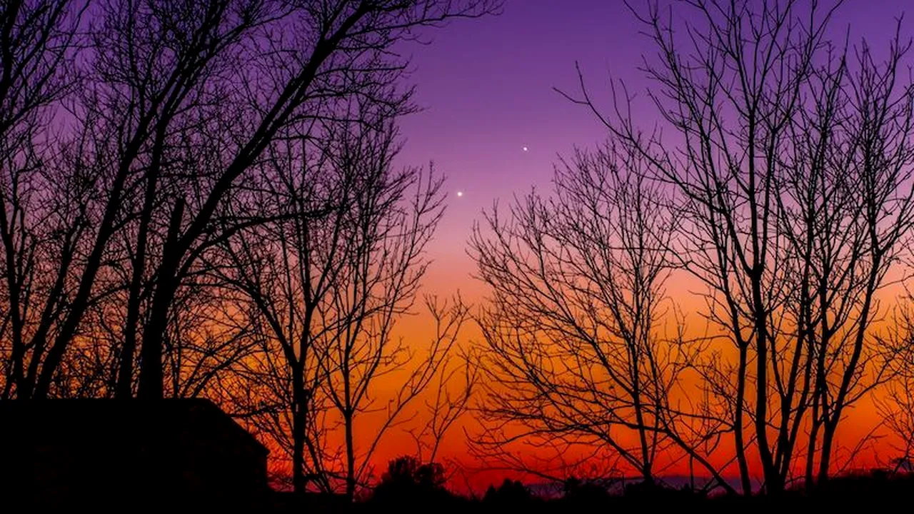 Spectacol planetar. Conjuncţia Venus-Jupiter va putea fi admirată la sfârşitul lunii aprilie