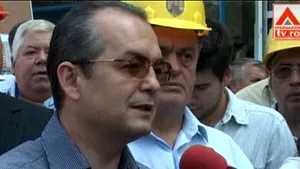 Boc: Guvernul a cheltuit 45% din suma de investiţii, autorităţile locale doar 15-17%