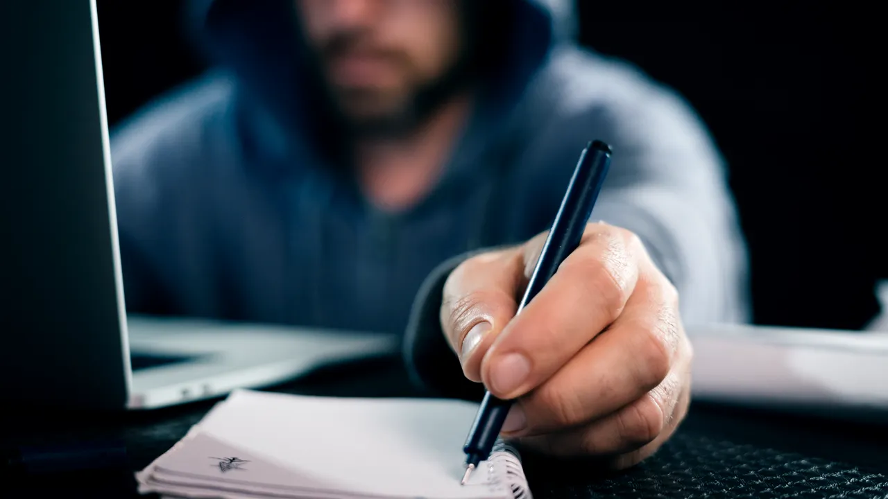 Hackerii devin din ce în ce mai buni în a afla parolele conturilor. Care sunt principalele metode folosite şi la ce trebuie să fii atent