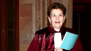 Bărbatul care a ameninţat-o pe Aspazia Cojocaru, condamnat la un an şi şase luni de închisoare