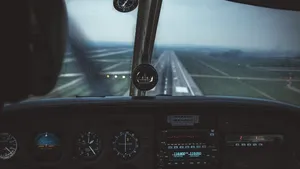Nouă români blocaţi în Italia vor fi aduşi în ţară cu o aeronavă a Armatei