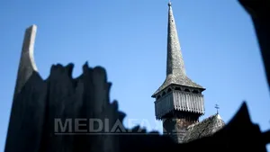 În afară de Putna,38 de biserici şi mănăstiri au primit finanţări nerambursabile de 529 milioane lei