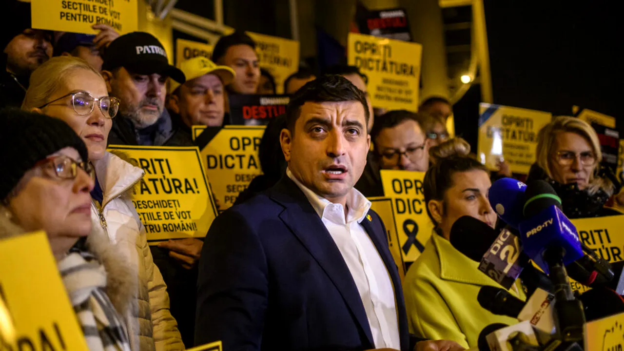 Simion, despre salutul făcut de Georgescu: Vreţi să vă arăt cu Crin Antonescu un salut identic?