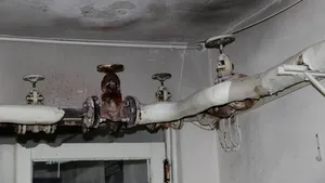 DSP Arad: Nu avem timp de pierdut în cazul Maternităţii - expertizată cu risc seismic de gradul 4. GALERIE FOTO