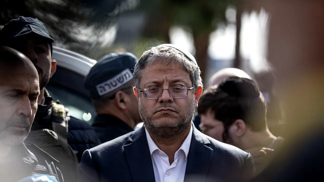 Ministrul israelian Ben-Gvir ameninţă cu demisia în cazul aprobării acordului de încetare a focului 