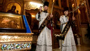 Politicienii de la Chişinău, ameninţaţi cu excomunicarea