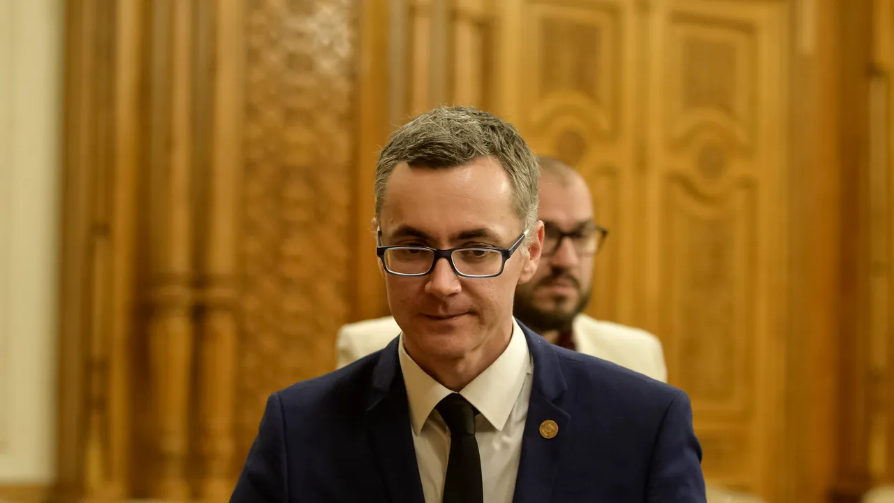 Stelian Ion: Elena Lasconi, o candidată puternică pentru Cotroceni, iar dialogul cu Nicuşor Dan este esenţial