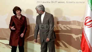 Marile puteri propun Iranului relaxarea sancţiunilor în schimbul închiderii unui complex nuclear