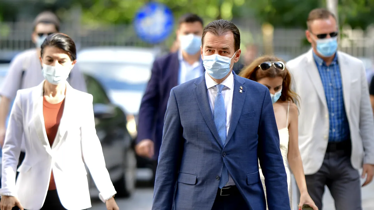 Campanie electorală fără electorat. Ce le propune premierul Orban lui Ciolacu şi Cazanciuc: Fără pixuri şi pliante, iar mitingurile cu maximum 50 de persoane