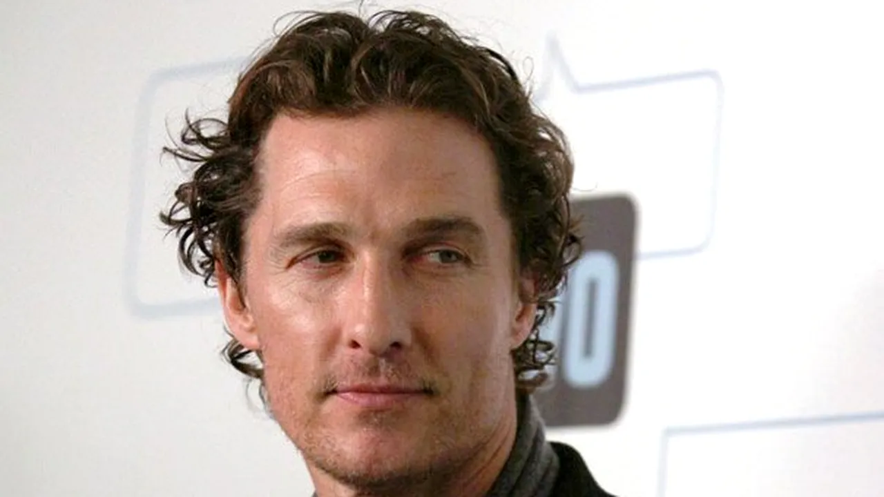 Matthew McConaughey continuă să slăbească. Actorul şi-a schimbat şi look-ul pentru rolul din următorul film - FOTO
