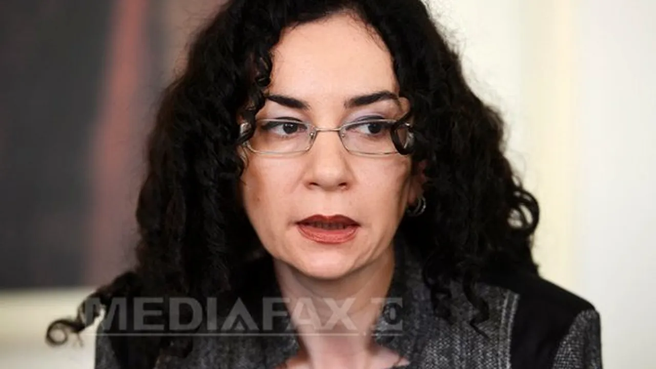 Guvernul nu o vrea pe Oana Schmidt-Hăineală în funcţia de membru al Oficiului de Prevenire şi Combatere a Spălării Banilor/ Constantin Cătălin Radu, noul membru al ONPCSB în locul Oanei Schmidt-Hăineală