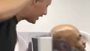 Mike Tyson scapă de acuzaţiile de agresiune după ce a bătut un pasager în avion