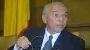 Văcăroiu: Am pierdut un mare om şi un adevărat conducător şi lider spiritual al ortodoxiei româneşti