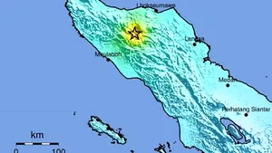 Cutremur cu magnitudinea de 6,1 în Indonezia. Bilanţul a ajuns la şase morţi