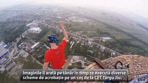VIDEO VIRAL Românul care face înconjurul lumii cu acrobaţiile sale